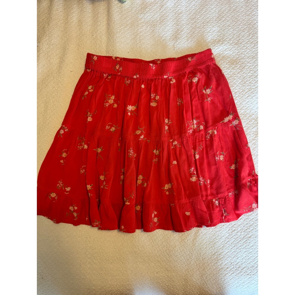 American Eagle Red Floral Tiered Ruffle Mini Skirt Elastic Waist Womens Medium